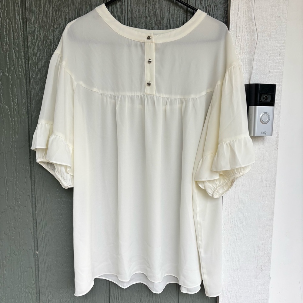 Cato 18/20W White Flutter Sleeve Blouse